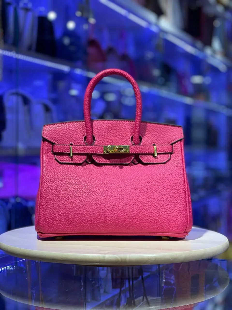 Sac à main Hermès Birkin 25 cm en cuir Swift rose Thé