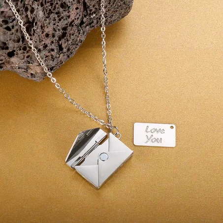 COLLIER "LOVE YOU" 💌