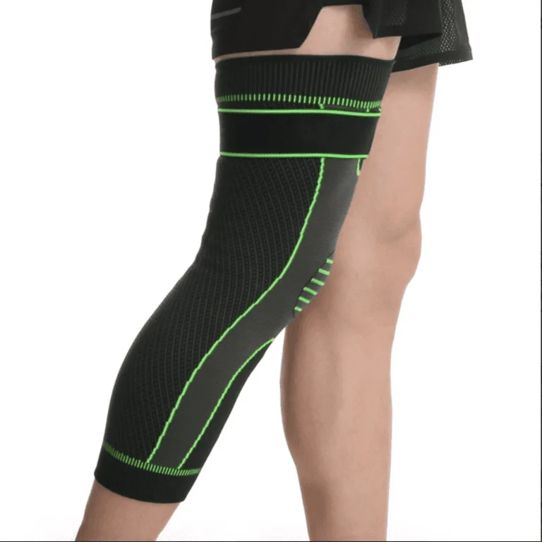 ركبة برباط ضاغط