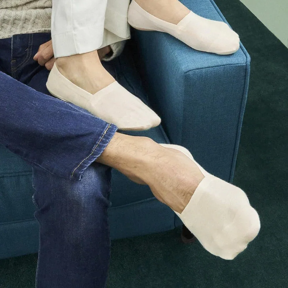 SOKA One : Les chaussettes invisibles qui tiennent en place.