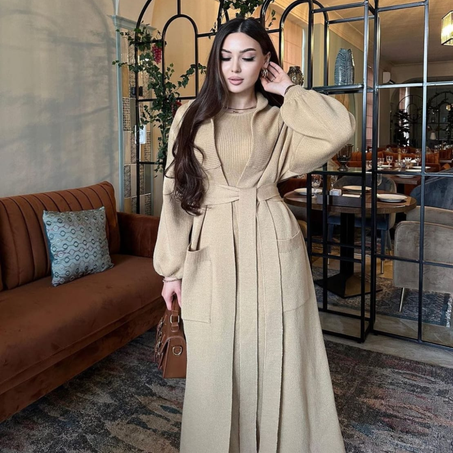 اونسومبل2 بياس غاية في الروعة مخدومة مزيان بخيط رفيع و بجودة عالية و مضمونة