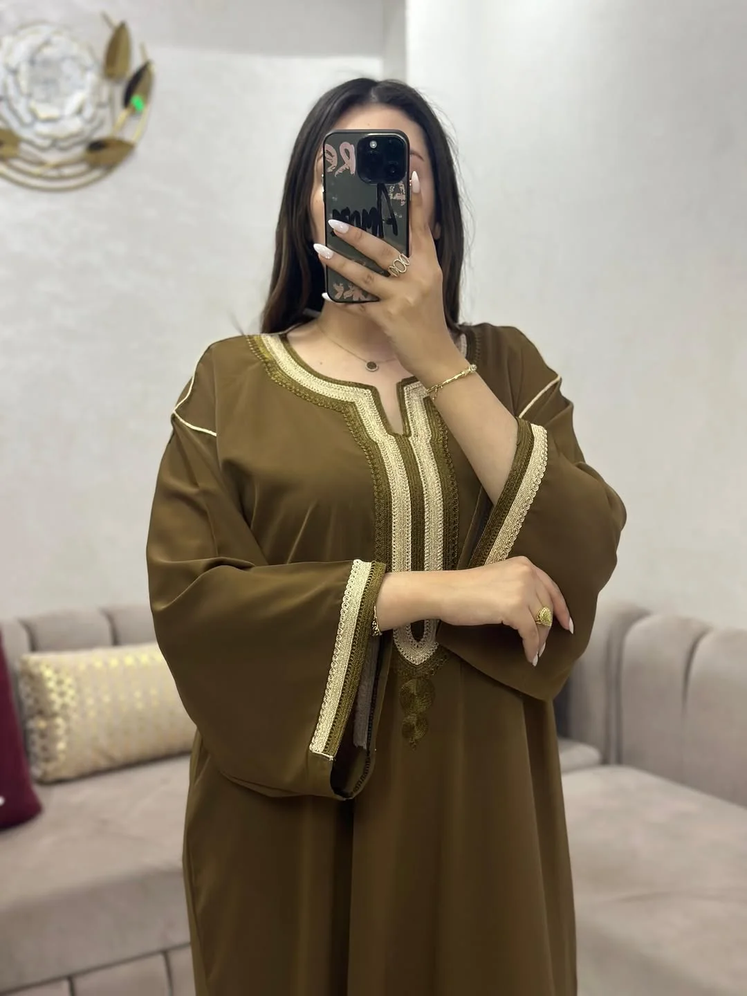 Kandoura élégante en tissu crêpe
