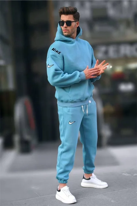 ENSEMBLE NIKE