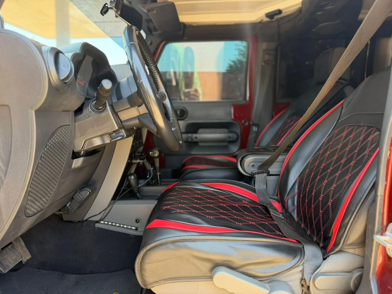 JEEP Wrangler Sahara 2014