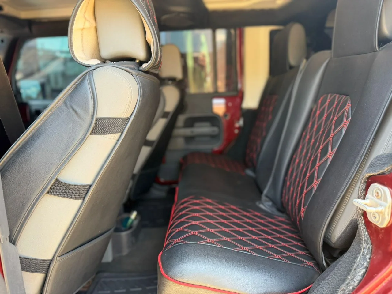 JEEP Wrangler Sahara 2014