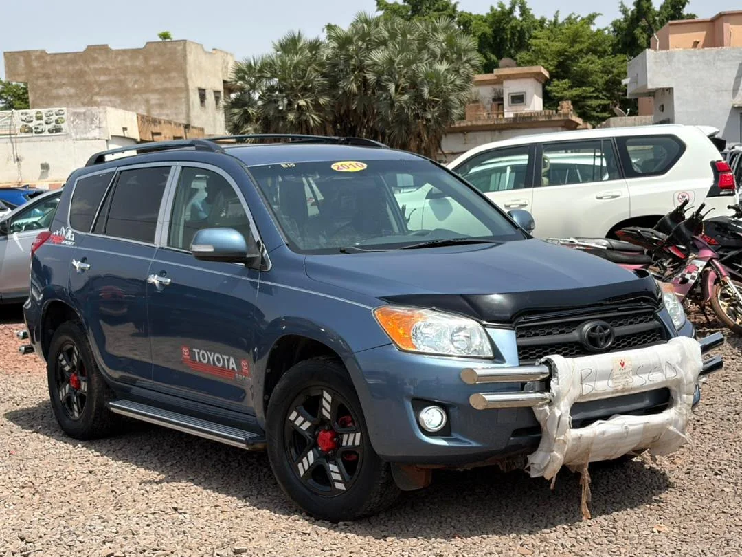 RAV4 2010