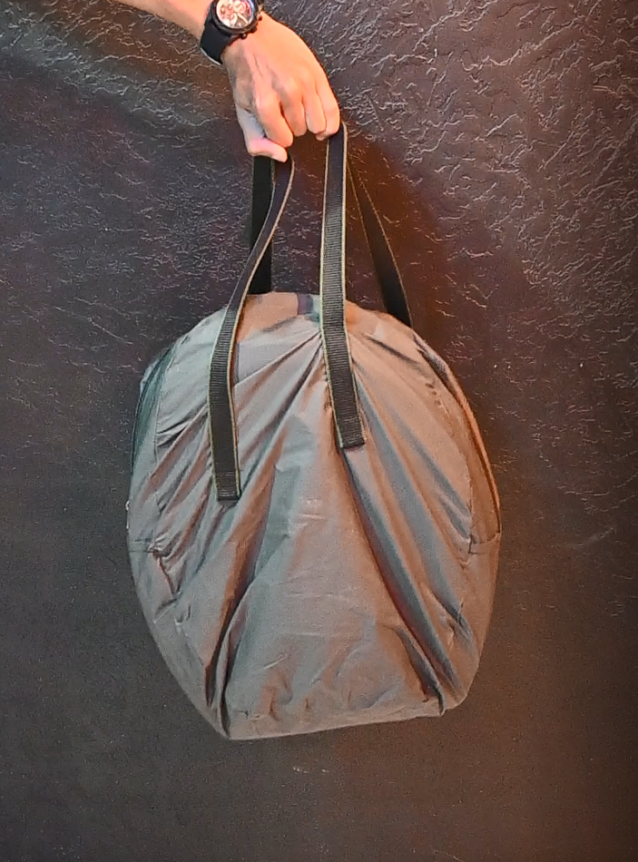 "مرحاض صغير متنقل ديمونطابل وخفيف مع 5 صاشيات مجانية – التوصيل مجاني"