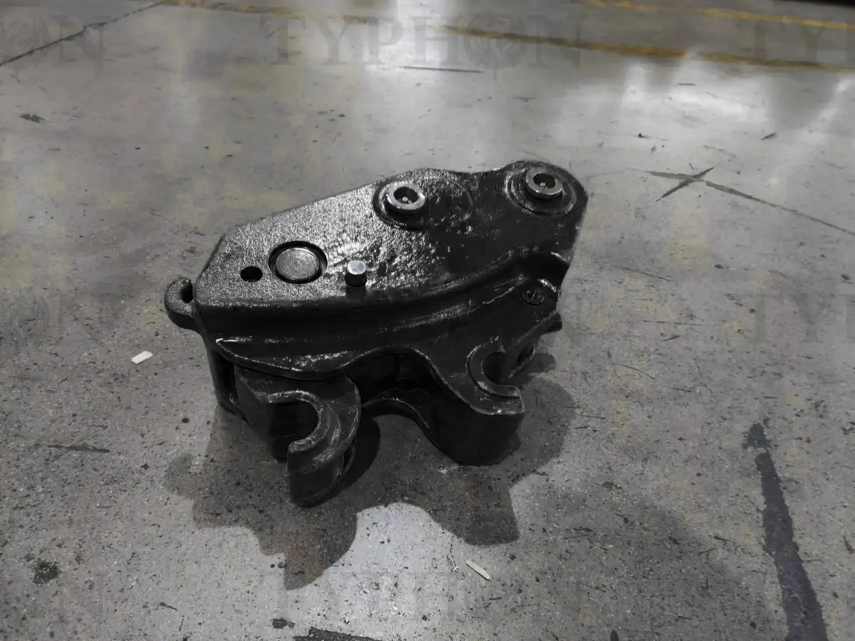 TYPHON 2.5 Ton Mini Excavator Attachment Mechanical Quick Hitch Quick Coupler