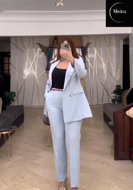 ملابس نسائية