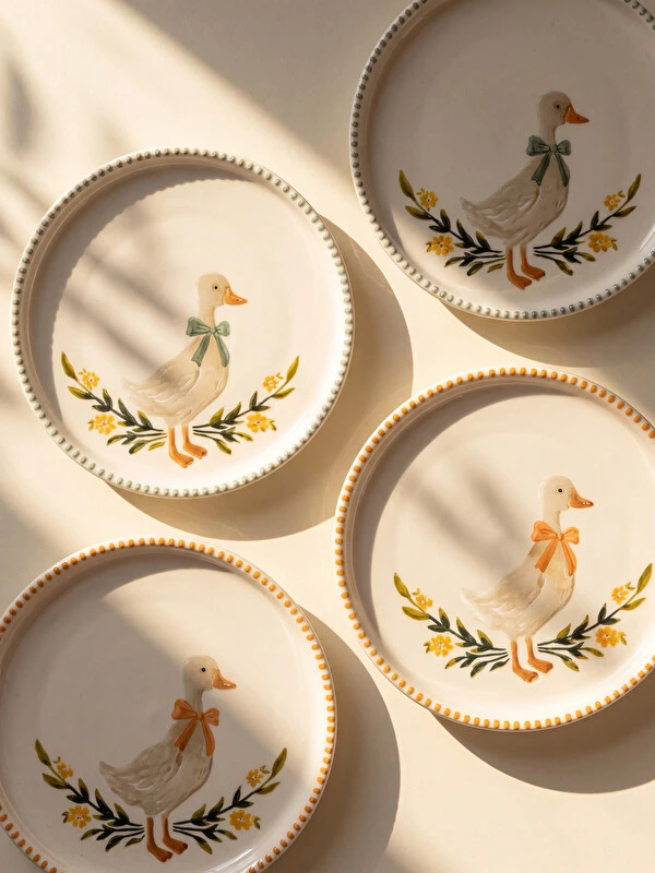 ensemble de 4 assiettes