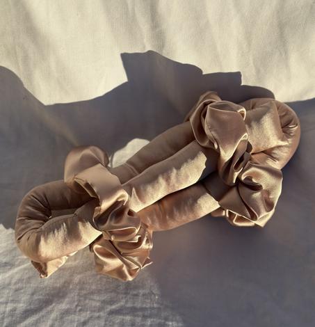 Heatless curler
