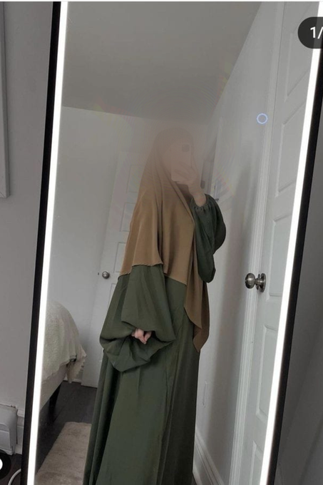 طقم متناسق جميل