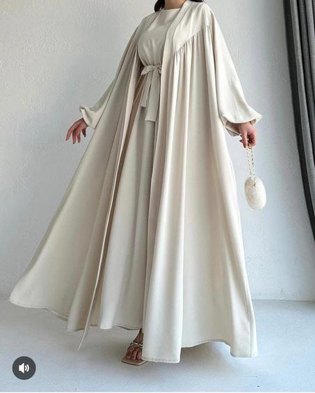 عباية الملكة من قطعتين