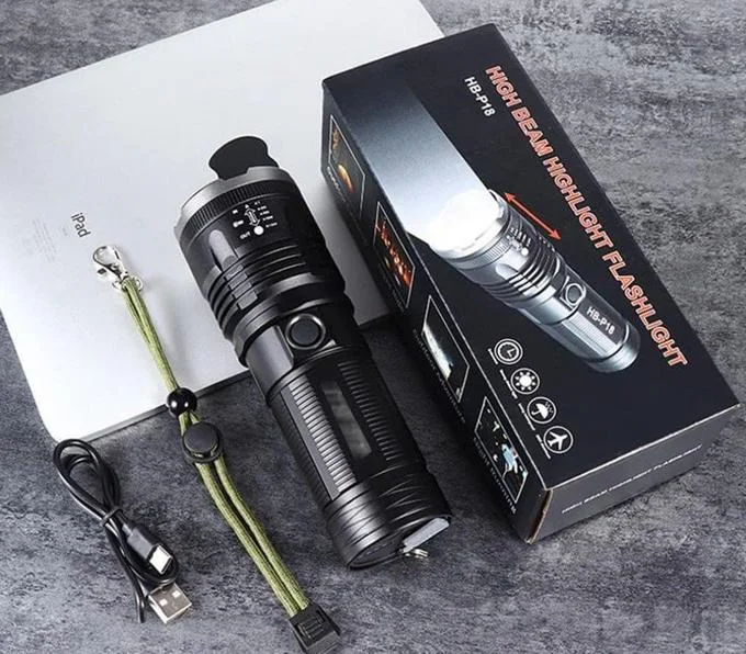 مصباح الطاقة متعدد الوظائف