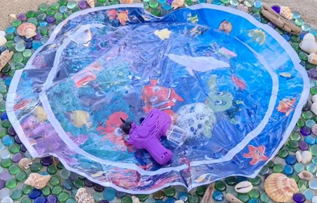 PACK SUMMER FUN مسدس الفقاعات العملاق + البساط المائي الممتع