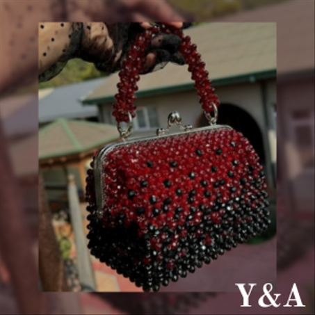 حقائب كريستال