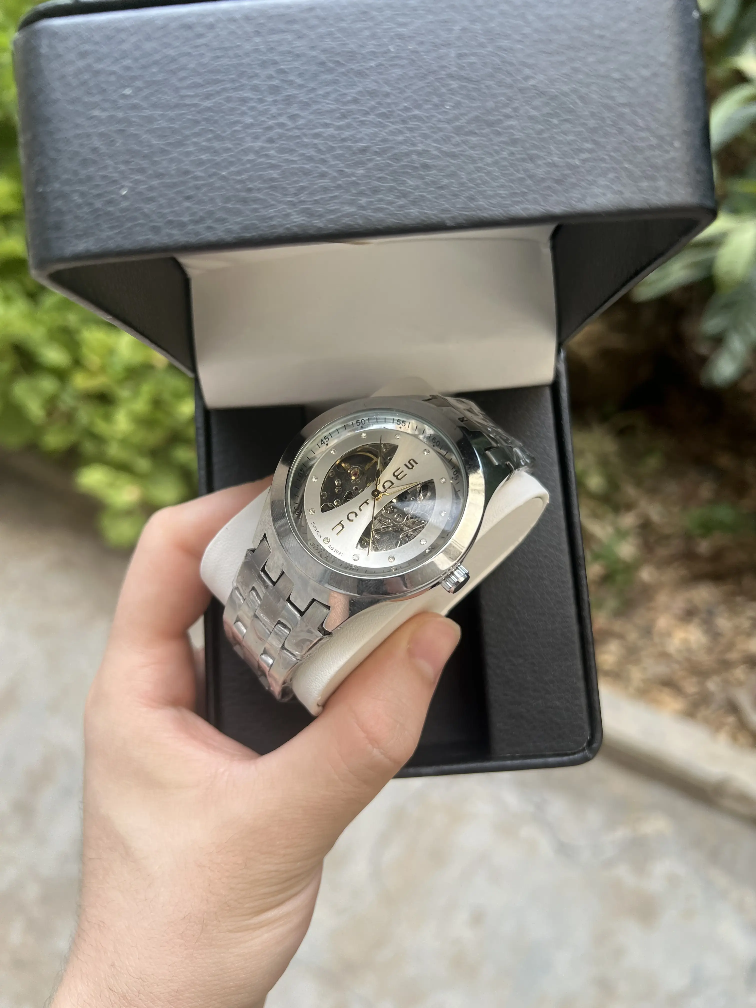 Montre Swatch Mecanique/automatique - Grantie 2 ans (fb)