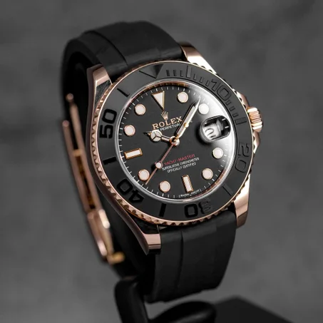 ROLEX Yacht master  - Rosegold - Oysterflex (35,500da - 3 million 5500 da)