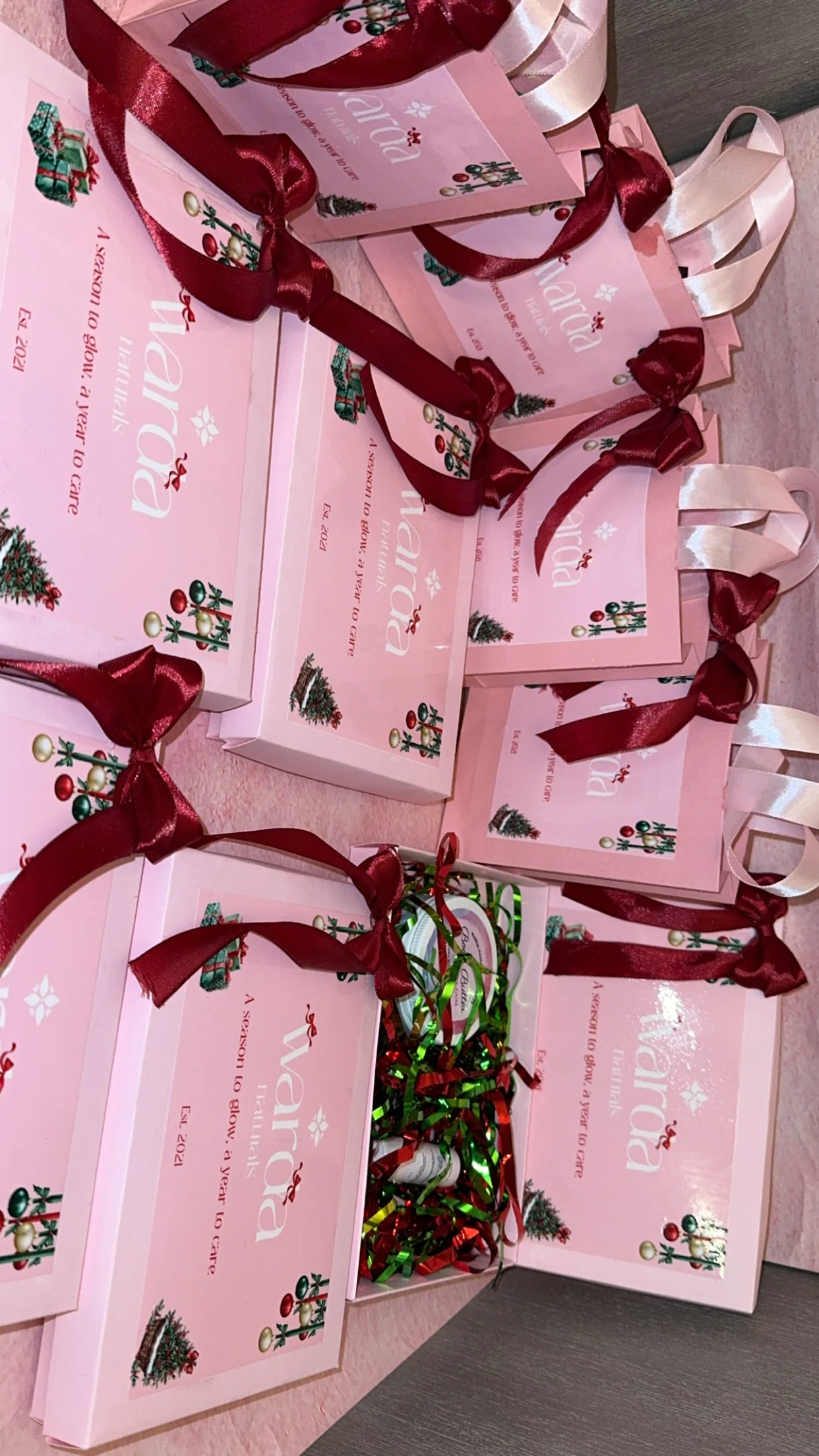 Secret Santa Box🧑🏻‍🎄❤️