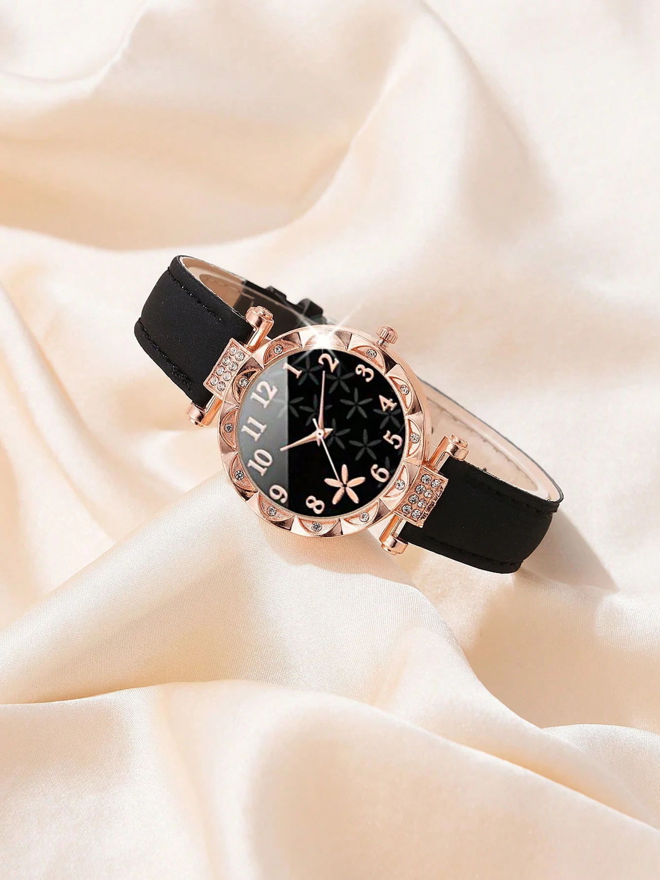 CÉLESTE — 6-Piece Watch & Bracelet Set · Black & Gold