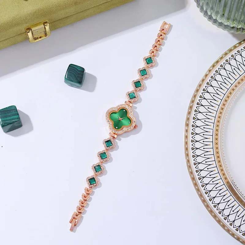 Royelle Emerald Luxe Watch – Rose Gold Elegance