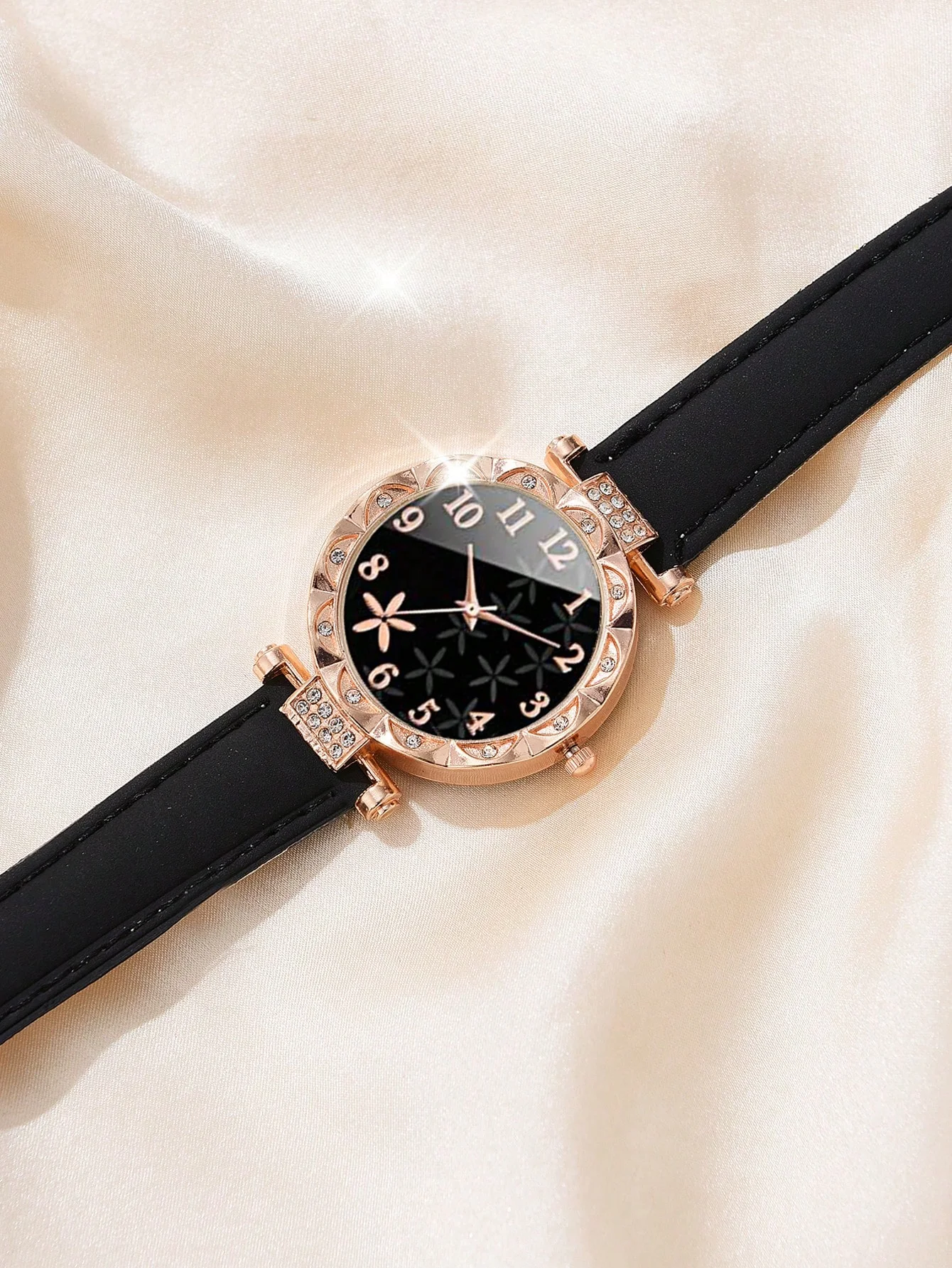 CÉLESTE — 6-Piece Watch & Bracelet Set · Black & Gold