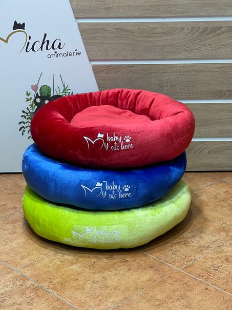Coussin doux modèle rond My baby sits here