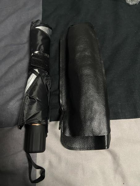 مظلة السيارة الواقية من الشمس