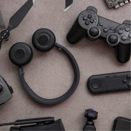 الإلكترونيات والأجهزة