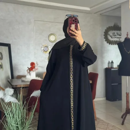 عباية بالشال