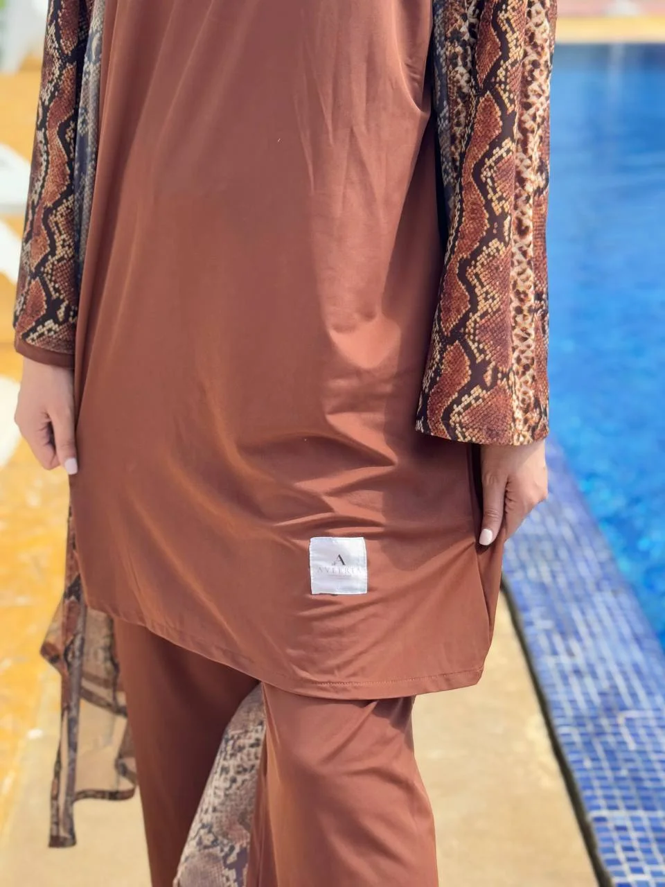 Burkini Brown (بوركيني 3 بياس أوڤر سايز + كيمونو)