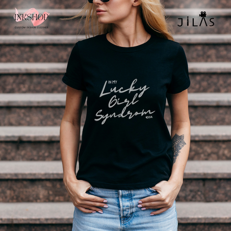"In My Lucky Girl Syndrome Era" T-shirt / في فترة متلازمة الفتاة المحظوظة تي-شيرت