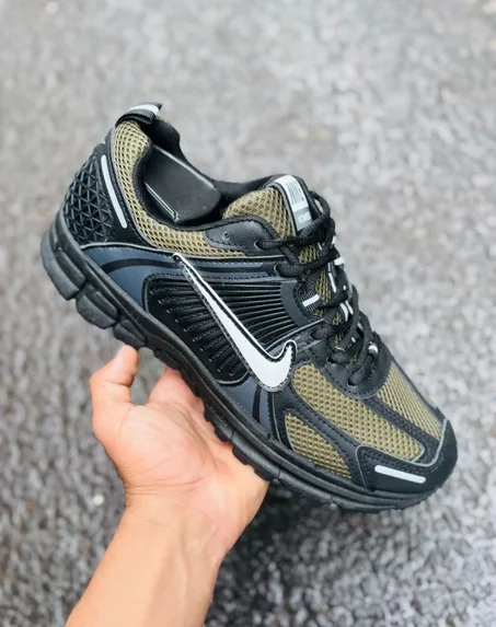 SOLDE OUBRA NIKE 2026 / تخفيض خيالي على حذاء بجودة عالية و الكمية على وشك النفاذ