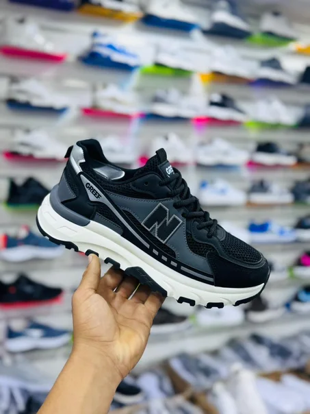 اللباسة لي غادي يتبرعو فهاد التخفيض 🤑🤑