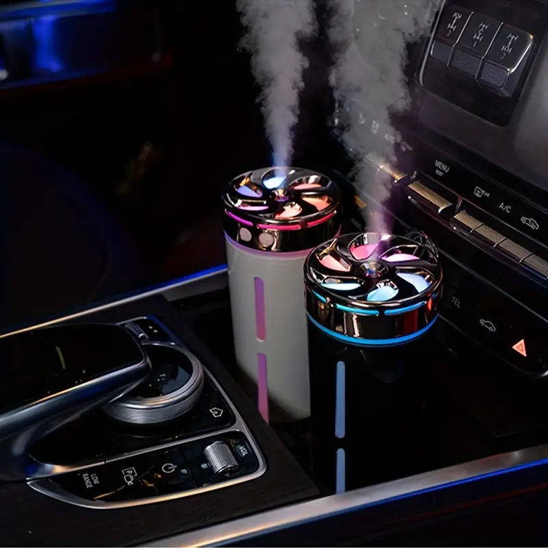 مبخرة الكترونية للسيارة و البيت + مجموعة رائعة من 3 زيوت عطرية متنوعة ذات جودة ممتازة