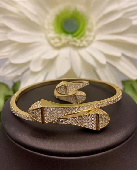 براسلي اخاتم