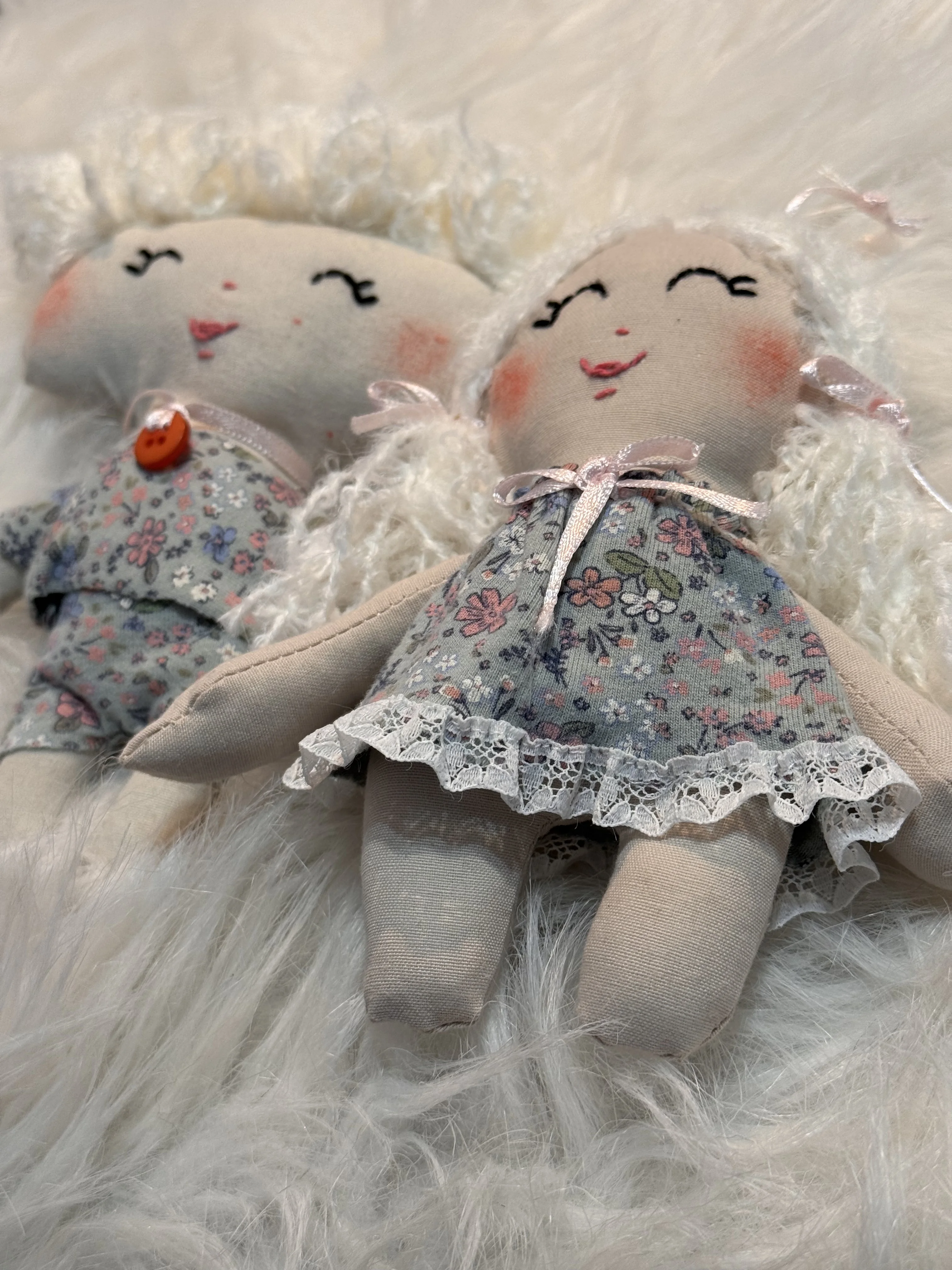petit poupée en chiffon