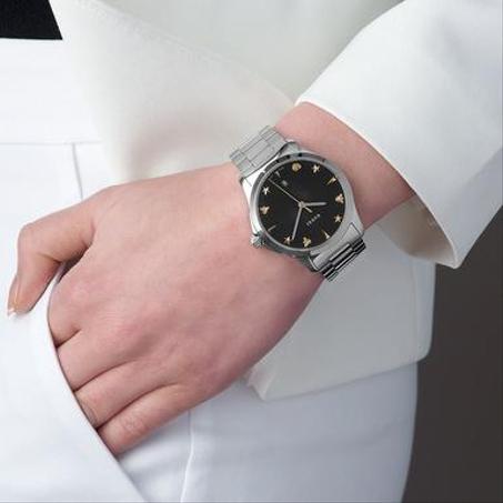 جوتشي ساعات