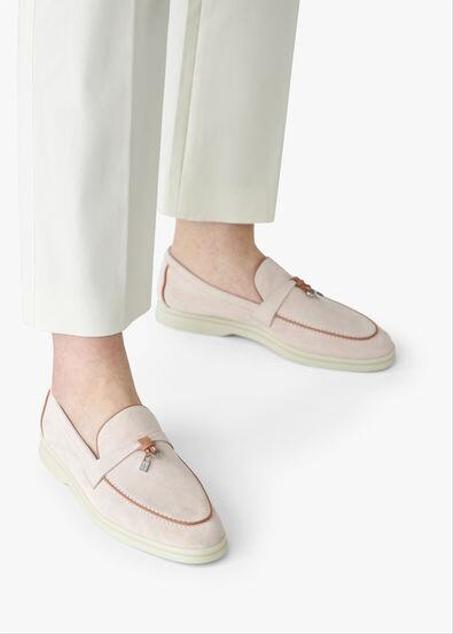 احذية لورو بيانا