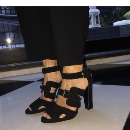 احذية هيرميس