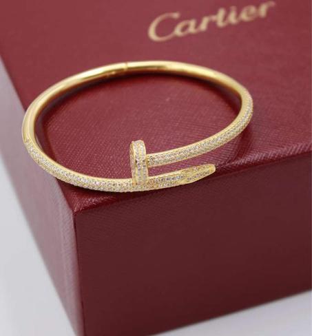 طقم كارتير سوارة +خاتم جولد مرصع بالفصوص