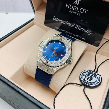 HUBLOT Titanium Classic Fusion Blue-Diamond