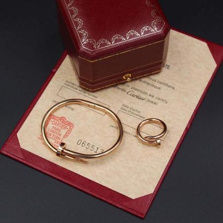 طقم كارتير سوارة +خاتم مسمار روز جولد