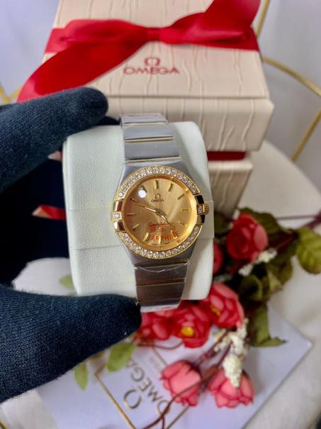 Omega Constellation Mother of Pearl Yellow Gold
