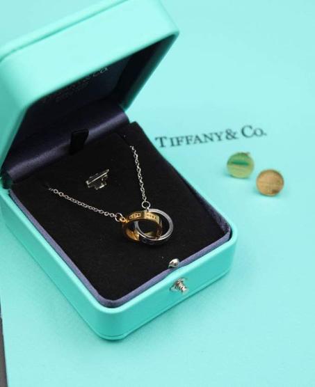 TIFFANY & CO NECKLACE+ EARRINGS