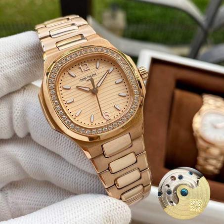 PATEK PHILIPPE NAUTILUS Full Gold