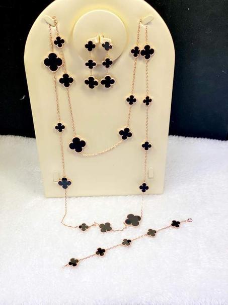 Van Cleef Vintage Alhambra & Arpels Full Set