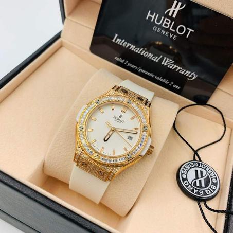 HUBLOT Titanium Classic Fusion White