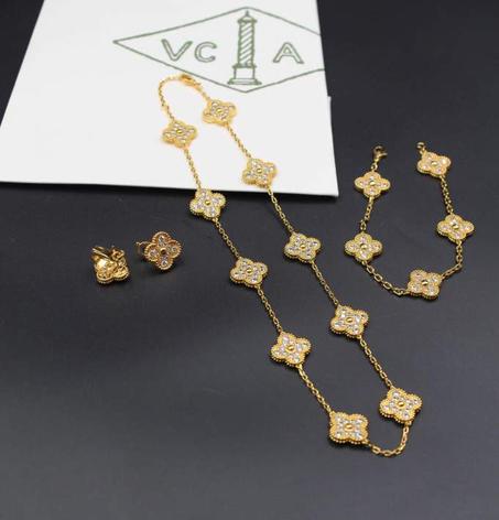 Van cleef & Arpels set full gold