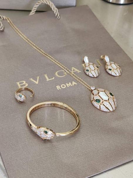 طقم بلغاري كامل سلسلة + سوار + أقراط + خاتم